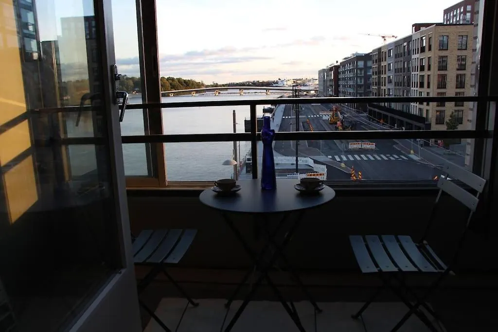 Bright Apartment By The Sea Helsinki