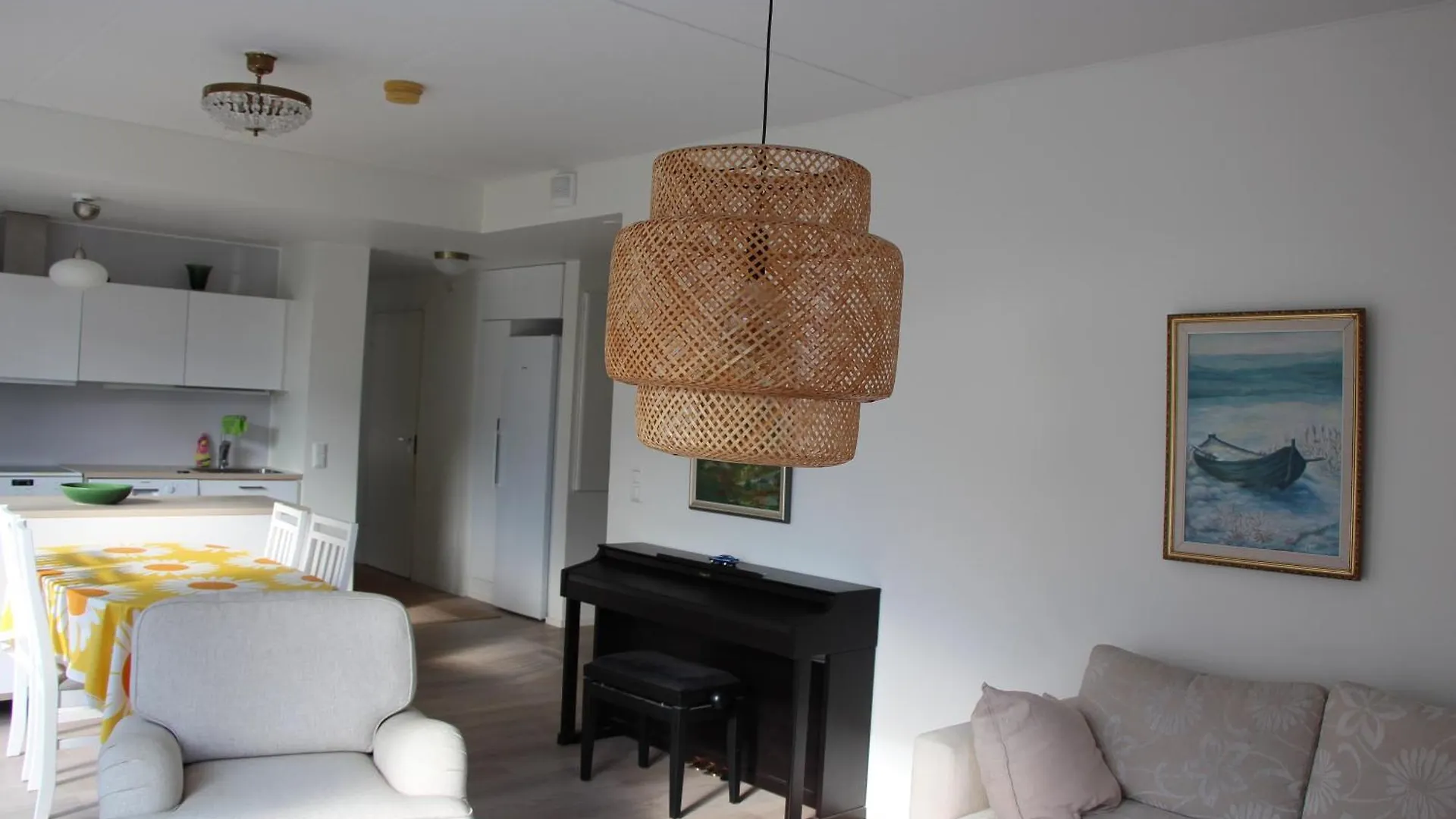 Bright Apartment By The Sea Helsinki Finland