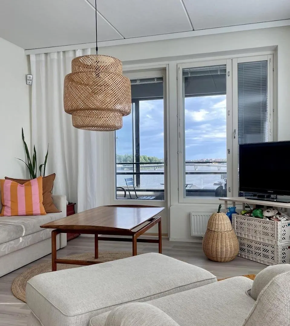 Bright Apartment By The Sea Helsinki